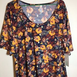 LulaRoe 2X Perfect T - NWT